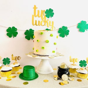 Two lucky cake topper , Saint Patrick’s day birthday , Two lucky birthday decor , St Patrick’s Day party decoration , Saint Patrick’s Day