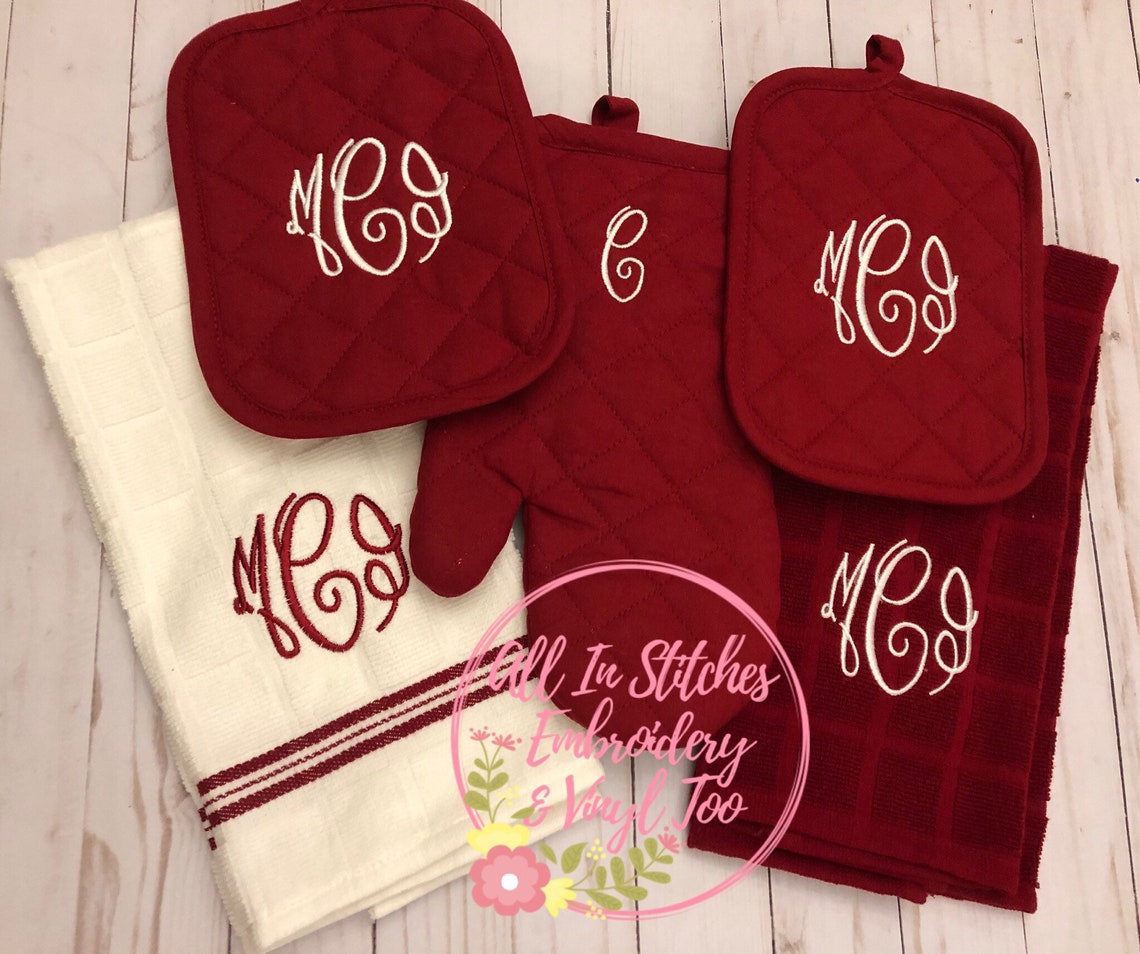 Monogrammed Kitchen towels oven mitts and pot holder Etsy