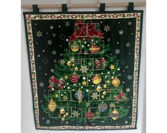 Luxury Handmade Christmas Tree fabric Advent Calendar, 24 pockets and ready to display, Christmas heirloom gift