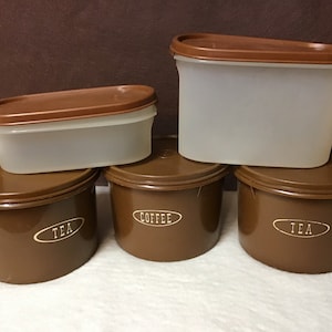Vintage Used Tupperware 5 piece set, storage containers