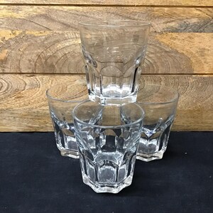 Lowball clear Arcoroc whiskey glasses /wine glasses. Set of 4