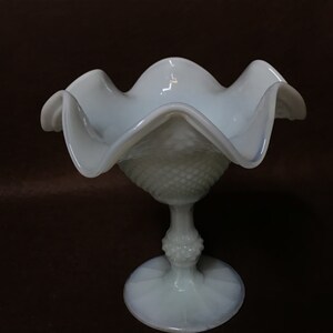 Beautiful Vintage Fenton milk glass pedestal bowl. English Hobnail
