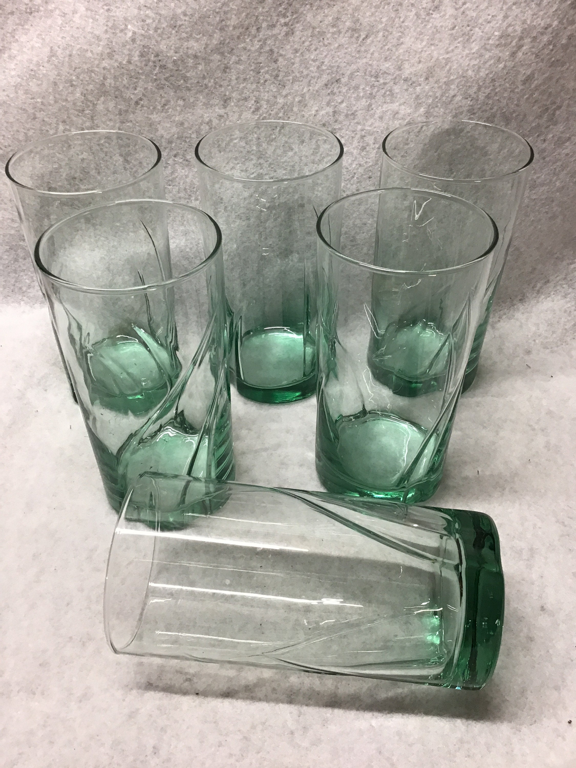 Libbey 16 oz Drinking Glasses Tumblers Set Of 4 Rings / Ribbed Clear Glass