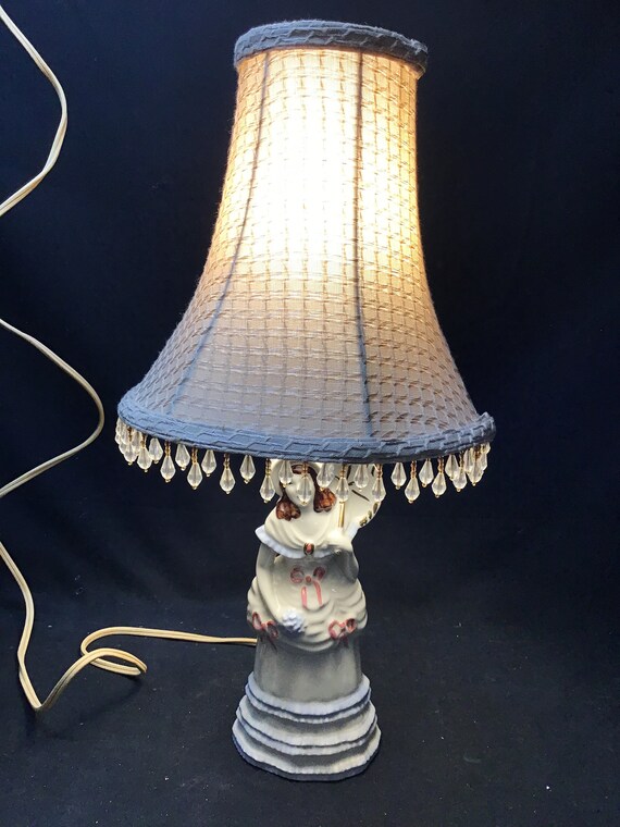 Vintage porcelain outlet lamp shade