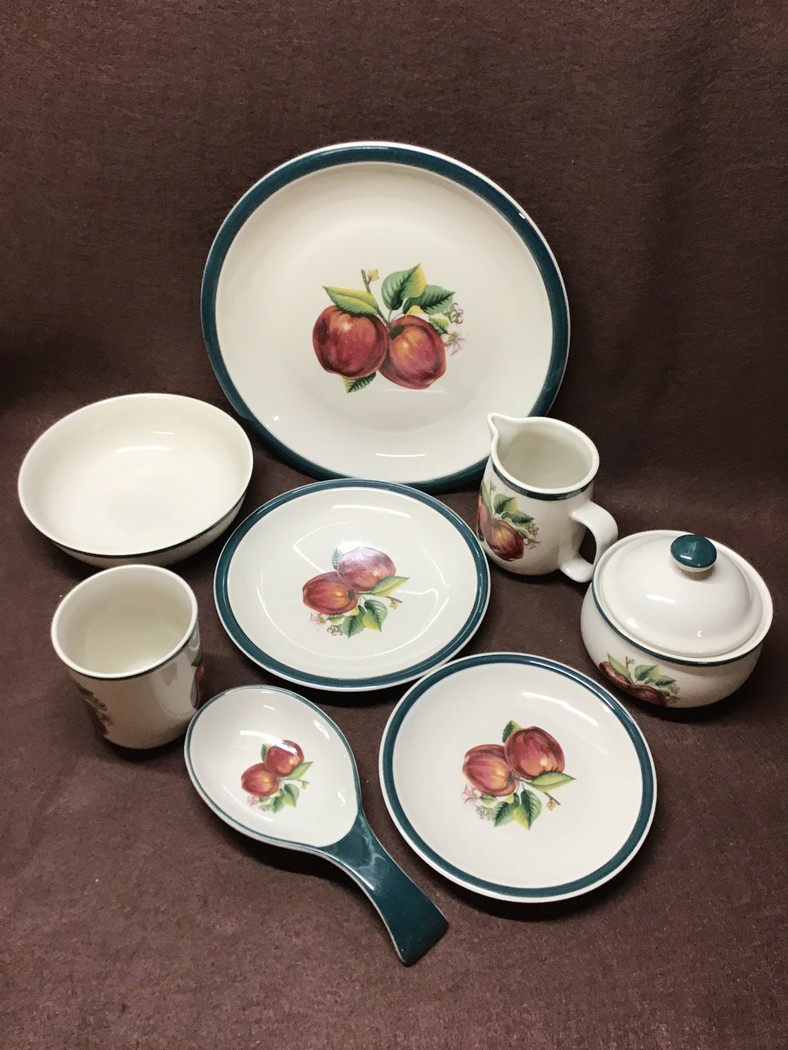 Vintage Casuals by China Pearl. Apples Design. Dinnerware. 23 Etsy