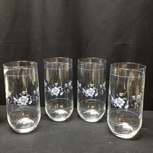 French Arcopal Glenwood Glasses Blue and White Floral Design