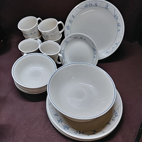 Platos Corelle. Patron de la primera primavera. 28 piezas Etsy Espana