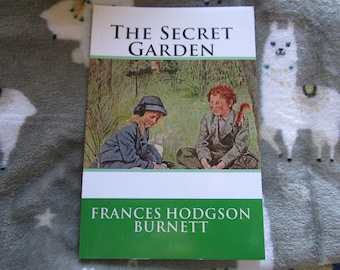 Vintage The Secret Garden by Frances Hodgson Burnett SC Book