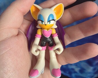 Vintage Sonic the Hedgehog Rouge the Bat Plastic Figure