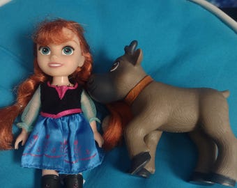 Vintage Disney Frozen Anna and Sven Dolls