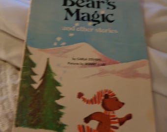 Vintage 1976 Scholastic Bear's Magic SC Book TW 3719