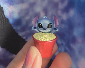 Vintage Disney Lilo and Stitch Stitch Popcorn Miniature Figure