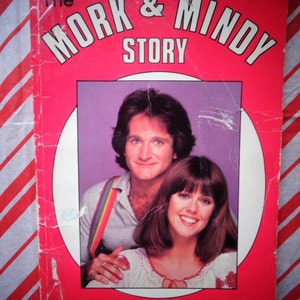 Vintage 1979 The Mork and Mindy Story Scholastic SC Book TX 4757