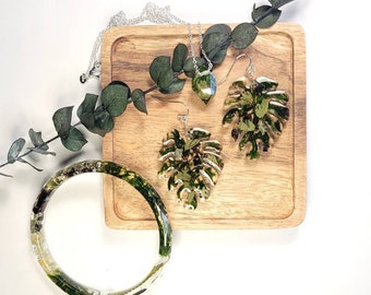 Terrarium set, Resin bracelet, pendant and earrings, dried preserved plant jewelry, fern,moss and lichen.