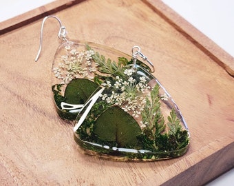 Terrarium Earrings,Moss terrarium, Resin Moss Earrings, Real Moss, Eucalyptus Earrings,  Natural Moss, Forest jewelry, Moss in Resin
