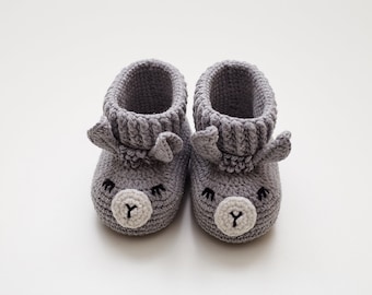 Baby booties Crochet new baby boy girl neutral soft sole crib shoes Sweet newborn nursery decor props Gray baby photo shoes 11/10