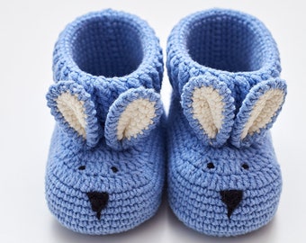 Pregnancy gift set for mom to be New mum mommy crochet bunny booties animal slippers for boy newborn Expecting box New parents basket baby