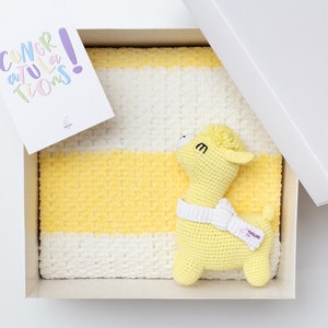 Baby gift New baby sprinkle shower newborn congrats basket Plush soft yellow llama toy blanket Organic Baby blessing one month old 21/12