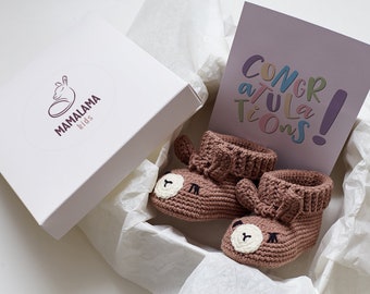 Gift for mom to be Best pregnancy presents idea Cute New mommy set box Crochet llama bootie gift Congrats Expecting mum package basket