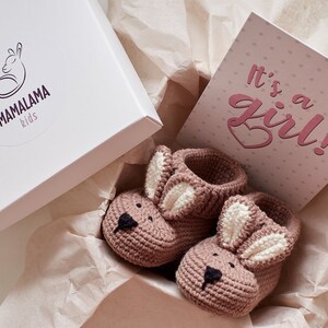 Pregnancy gift for new mom newborn baby announcement shower girl brown Baptism bunny booties pregnant sister friend daughter 21/07