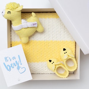 Newborn gift basket set ideas for newborn baby boy crochet off white yellow llama toy knit blanket crochet bunny booties 10/12 image 1