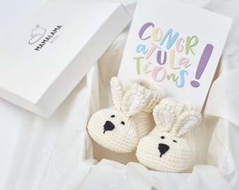 Baby Geschenkkorb mit häkeln Hase Booties Süße Taufe Krippe Schuhe Geschenkidee für neutrale Babyparty Geschlecht offenbaren Glückwünsche