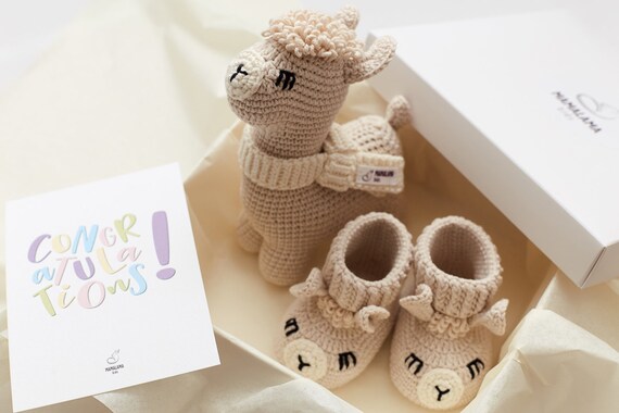 Expecting baby boy girl Present new mommy or new parents