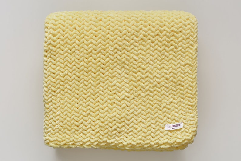 Welcome baby receiving gender neutral baby blanket gift idea Cute pregnancy shower newborn wrap congrats present Soft yellow bedding nursery