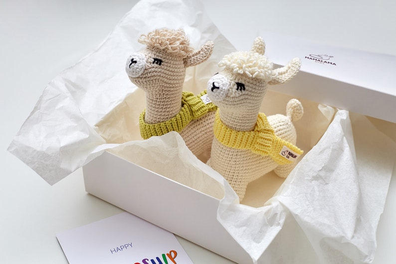 Coffret 2 lamas au crochet - Créatrice ETSY : MamalamaKids