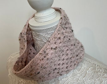 Handmade crochet cowl/snood. Teen/ Adult Winter wear accessory. Neck warmer, infinity scarf. Soft and cosy