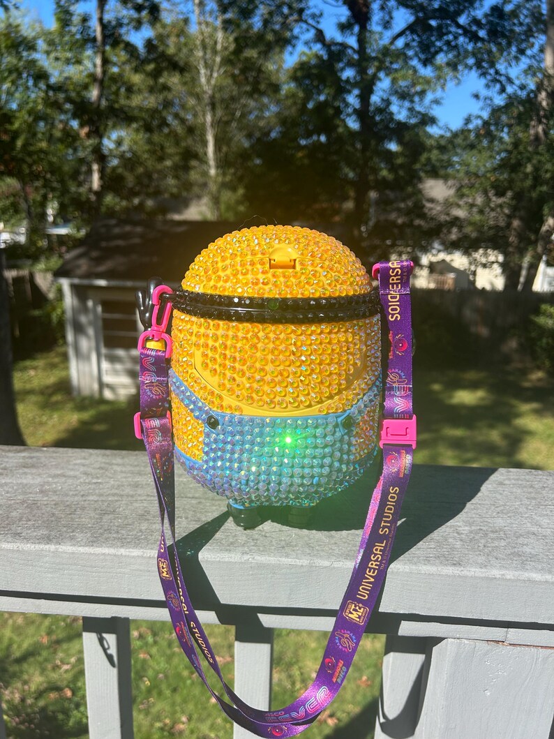 Cubo/monedero de palomitas de maíz deslumbrante inspirado en Minions universal imagen 4