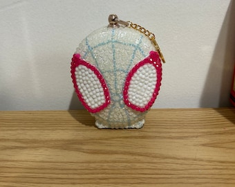 Llavero de Spiderman inspirado en Gwen Stacy de Marvel
