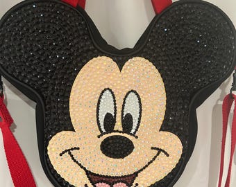 Bolso bandolera mini inspirado en Disney con el tradicional Mickey Mouse