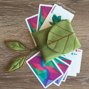 Étui pour cartes à jouer en forme de feuille, Belle pochette pour cartes à jouer, Porte-cartes de poker, Jeux de cartes standard, Pour les voyageurs, Cadeau pour les joueurs, Vert