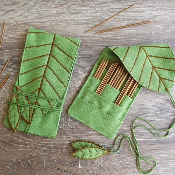 Leaf-like Knitting Needle Case