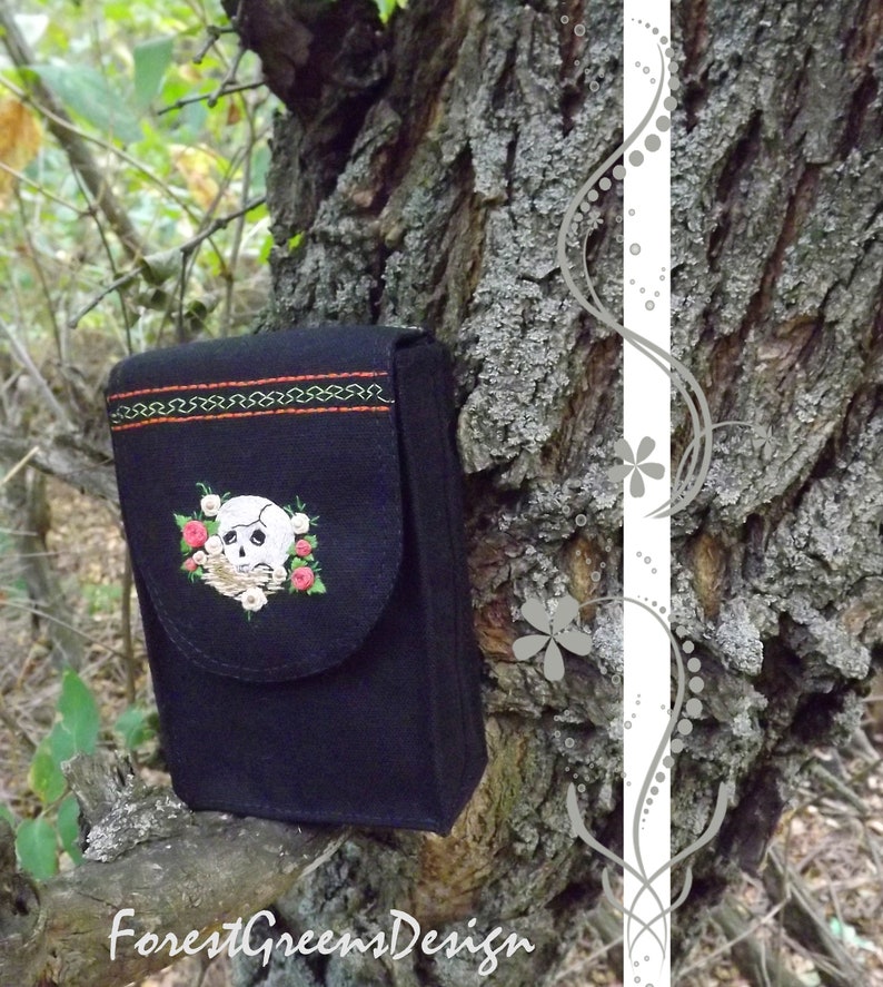 Tarot Holder Gothic Tarot Case Tarot Card Bag Tarot Card Box Tarot Card Purse Unique Skull Tarot Bag Tarot Box Black Tarot Card Case