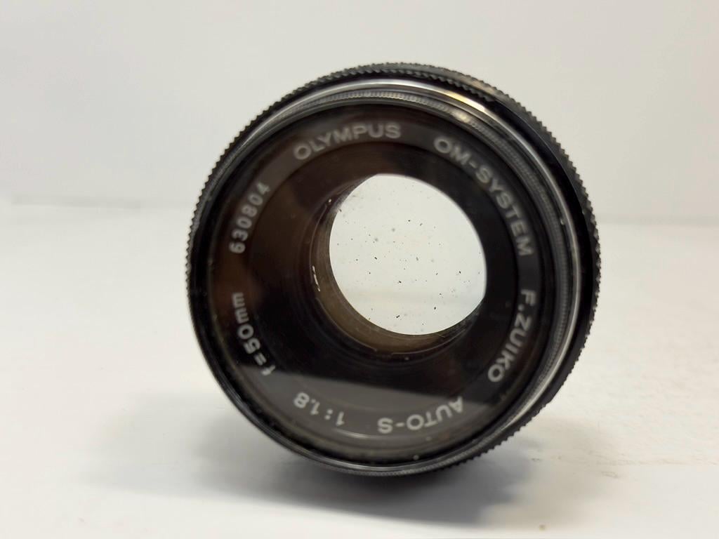 Olympus OM-1N SLR Film Camera F.zuiko Auto-s 50mm F/1.8 Lens Navy