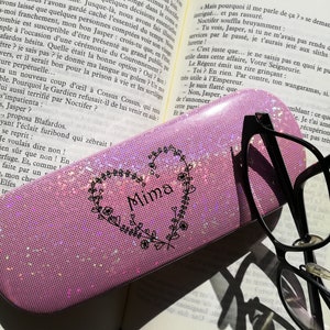 Etui à lunettes boite paillettes glitter prénom dreamcatcher plume chat coeur fleurs astro cadeau enfant maitresse fete mere saint valentin image 7