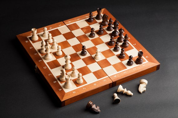 Official Chess Board & Polish Staunton Pieces Polish Foldable