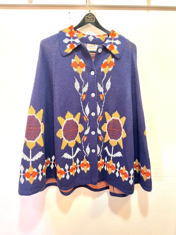 Vintage Sturbridge cape sweater blue sunflower re… - image 1