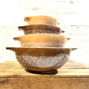 Vintage Pyrex woodland Cinderella bowls decor gift replacement