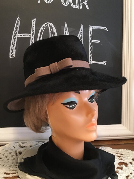 Vintage Ladies Hat Designer Hat Black 