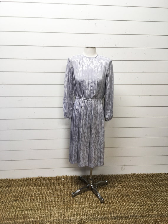 Vintage dress ladies gray silver pleated dress si… - image 10