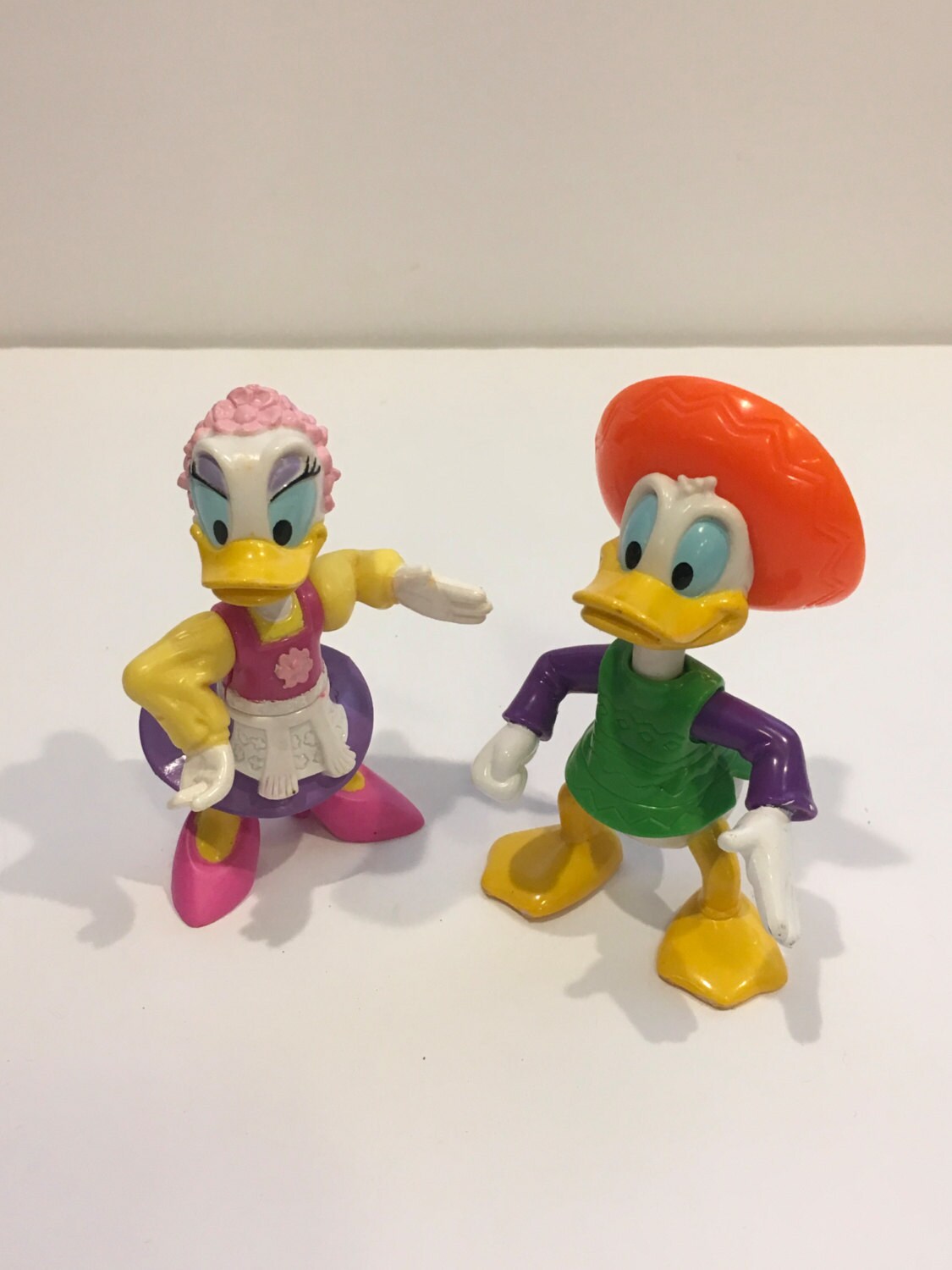 Vintage Donald Duck Figurine Daisy Duck 