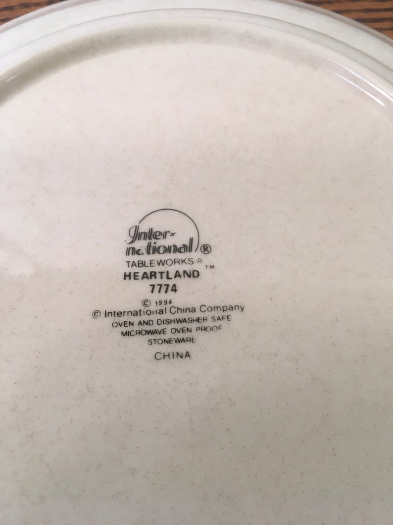 Vintage plate international stoneware heartland tableworks china 7774 replacement dinner retro decor