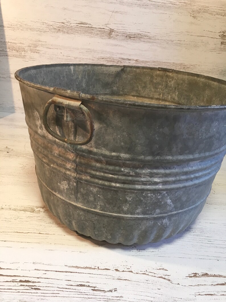 Vintage Metal Tub Galvanized Basket Wash Tub Apple Farmhouse Etsy