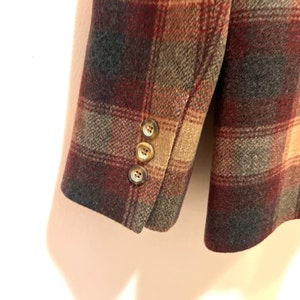 Vintage L.L. Bean blazer wool cashmere 14R plaid tan gray wine image 6