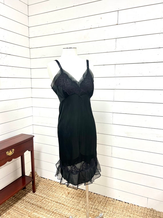 Vintage full slip movie star black dress slip size 34… Gem