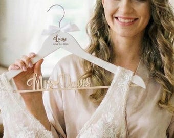 Bride Hanger with Custom Name, Personalized Wedding Dress Gift for Bride