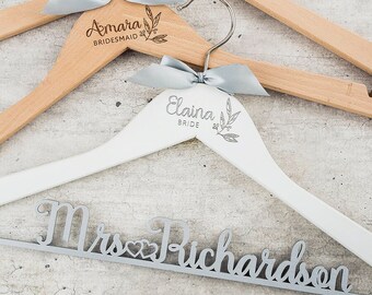 Bride & Bridesmaid Hangers Set, Bridal Hanger, Wedding Hanger, Bridal Party Gift, Natural Wood, Engraved Hanger, Wedding Dress Hanger